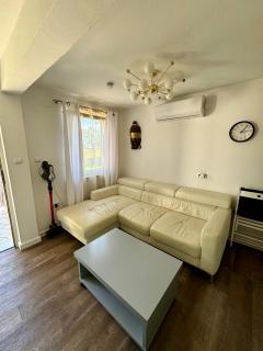 Enna Apartment B Meerblick perfect location - Medulin - 2