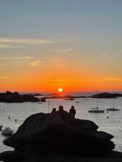 Vacances à 50m de la plage et de la mer - 0