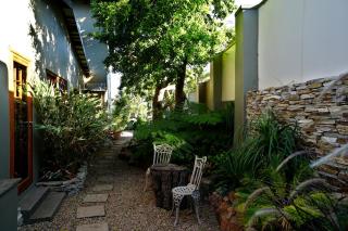 Villa La Mercy Guest Suite, No load shedding or water outages - La Mercy - 9