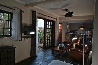 Villa La Mercy Guest Suite, No load shedding or water outages - La Mercy - 2