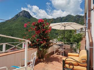 Bouganville Home - 6