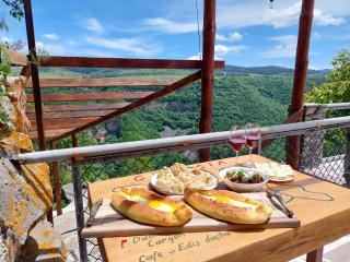 Edis Dacha - Tsalka - 1