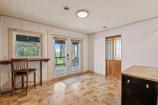 The River Stables in St. Charles, MO - 4