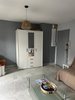 Le studio de Simon au pied de la cité - 8