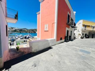 Clorinda - Immobilevante - Ponza - 0