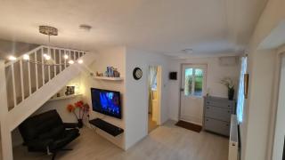 Lomond Gardens Place - Addington - 6