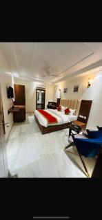 JP INN Near Ashram Chowk - New Delhi - 9