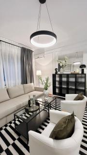 Elegant Black&White Studio - Novi Sad - 4