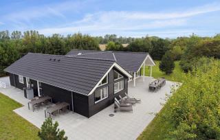 Lovely Home In Væggerløse With Sauna - Marielyst - 0