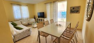 Onhezmi Beach Apartment - Saranda - 7