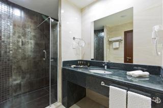 JRW Welmond Hotel - Batumi - 9
