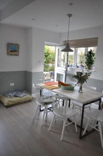 Lovely 2-bed maisonette with garden close to river in Barnes - Mortlake - 5