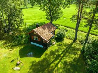 Koselig hytte på eget tun med varmtvanns utedusj - Ås - 9