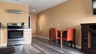 Far West Cabin-Tiny Homes Rental - Forks - 2