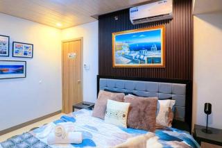 Elegant Corner Unit 2BR Condo with King Bed, Pool, Jacuzzi, LiveTV,HBO Max, 270 Mbps & Free Parking Near MOA - Manila - 3