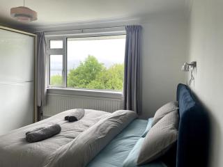 Slieve Gallion, Rural Retreat with Lough Erne View - 5