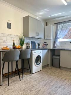 Stylish apartment in The City Centre - Kingsthorpe - 8