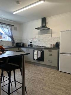 Stylish apartment in The City Centre - Kingsthorpe - 2