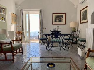 Collywood - Piano di Sorrento - 1