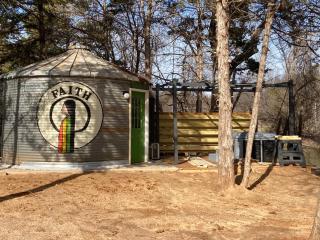 3 Sisters Silo Cottages - - 6