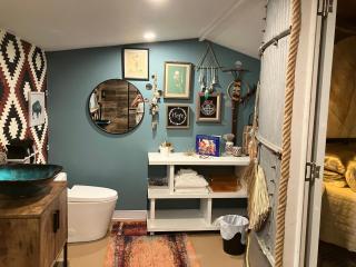 3 Sisters Silo Cottages - - 8