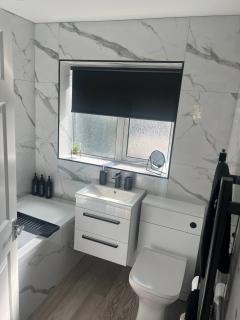 Newly Refurb 3 Bed Family Home In Ormskirk - 7