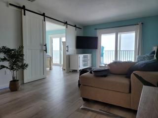 Beachfront Bliss, Quiet Sand Beach, Stargazing Nights - Be One with the Beach - Englewood - 8