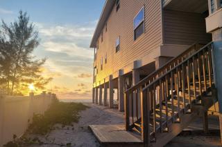 Beachfront Bliss, Quiet Sand Beach, Stargazing Nights - Be One with the Beach - 6