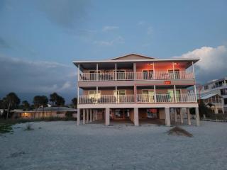 Beachfront Bliss, Quiet Sand Beach, Stargazing Nights - Be One with the Beach - 2