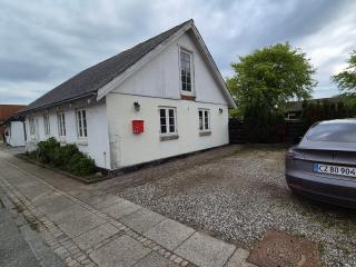 Marku House - 9