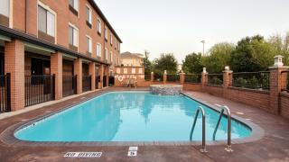Best Western Plus DFW Airport Suites - 4