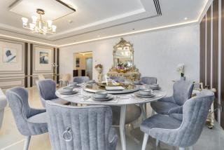 Grandeur Penthouse with beach access & Palm views - 7