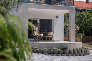 Vila Mija with two apartments- CROWONDER LUXURY RENT - Stara Novalja - 5