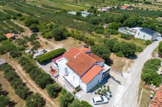 Apartman MIRA - Vrana - 9