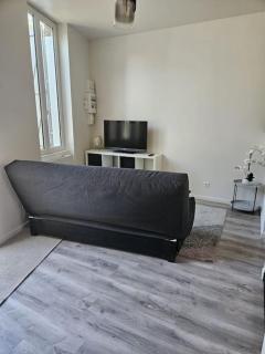 Beautiful F2 apartment 5 stops by train from Paris - Moret-sur-Loing - 9