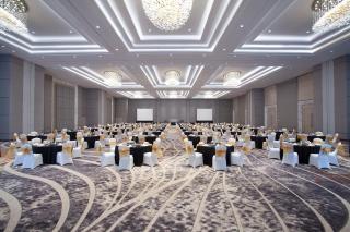 HARRIS Hotel & Convention Cibinong City Mall Bogor - 2