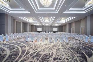 HARRIS Hotel & Convention Cibinong City Mall Bogor - 1