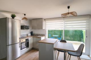 La Maritime - Vue port, 50 m de la plage de la baie - 4