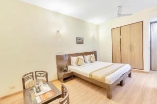 Hotel O NOIDA STAY - Noida - 7
