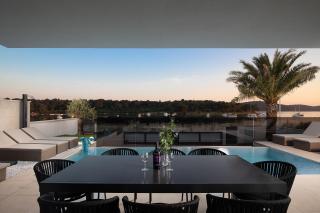 Villa Estrella in Medulin for 10 people with sauna & whirpool just 6 m from the sea - 9