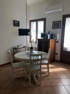 Guspini-Casa vacanze con giardino IUN R1321 - Guspini - 5