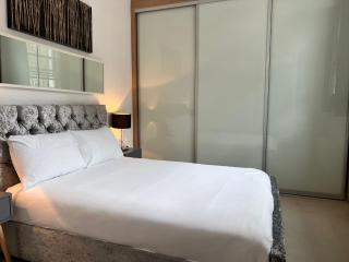One Bedroom Apartment in Holborn - Londra - 0