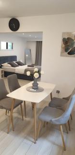 Romantic Apartment Rohreggerova - Pula - 0