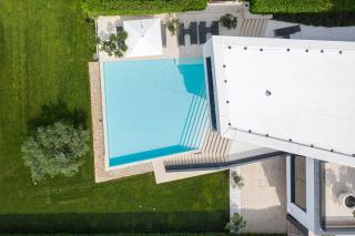 Villa Lucy Banjole for 12 people near Medulin with heated indoor pool & spa just 400 meters from the beach - Banjole - 1