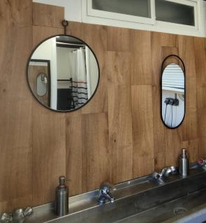 La tente de l'atelier de la Gare - 1