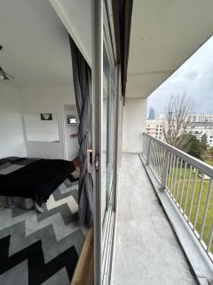 Studio avec Balcon, belle vue - Courbevoie - 9