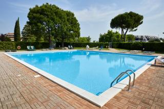 Oasi del relax - 100mt lake - wonderful apartment with private garden and pool - 0