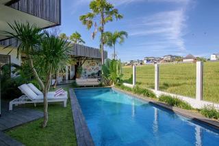 Villa Gaia - Brand new 4 bedrooms villa with rice field view - Canggu - 0