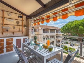 Apartment Les Faubourgs Saint Michel by Interhome - Sanary-sur-Mer - 0