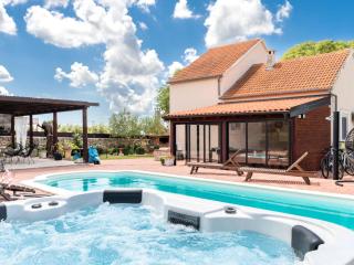 Villa Josip & Mia by Interhome - Gornji Zemunik - 9
